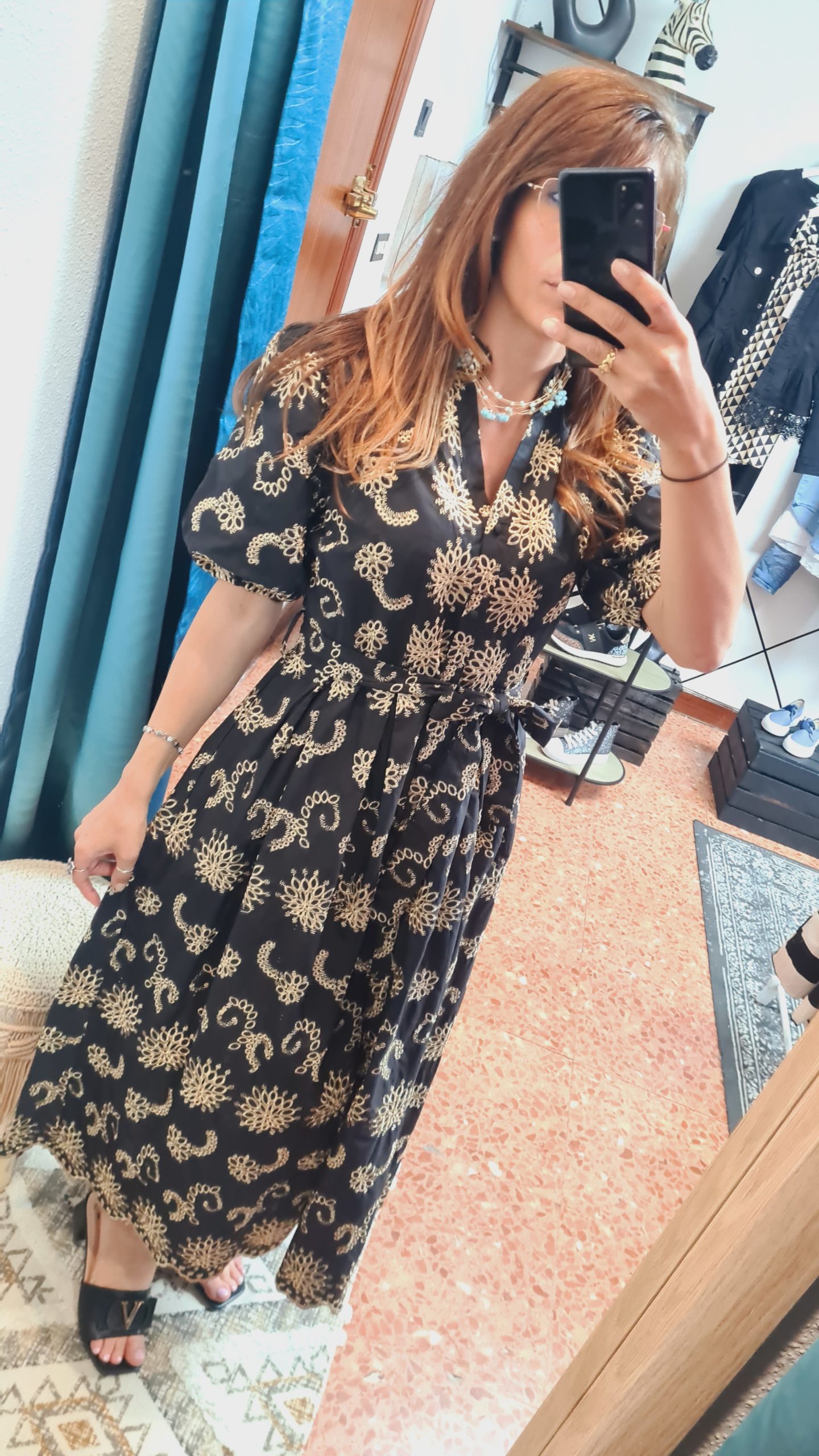 Vestido Largo Bordado oro